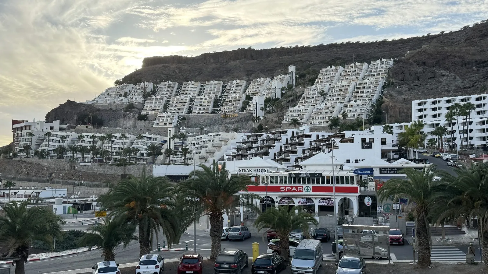Apartments rising up the hillsides around Playa del Cura, Gran Canaria