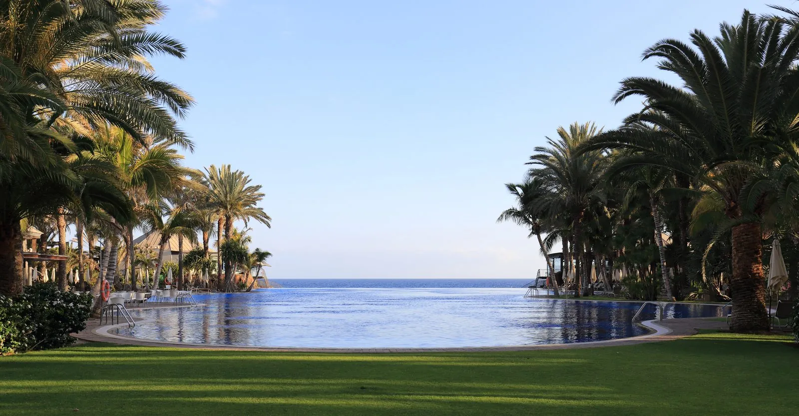 Infinity pool at a large resort hotel at Meloneras, Gran Canaria