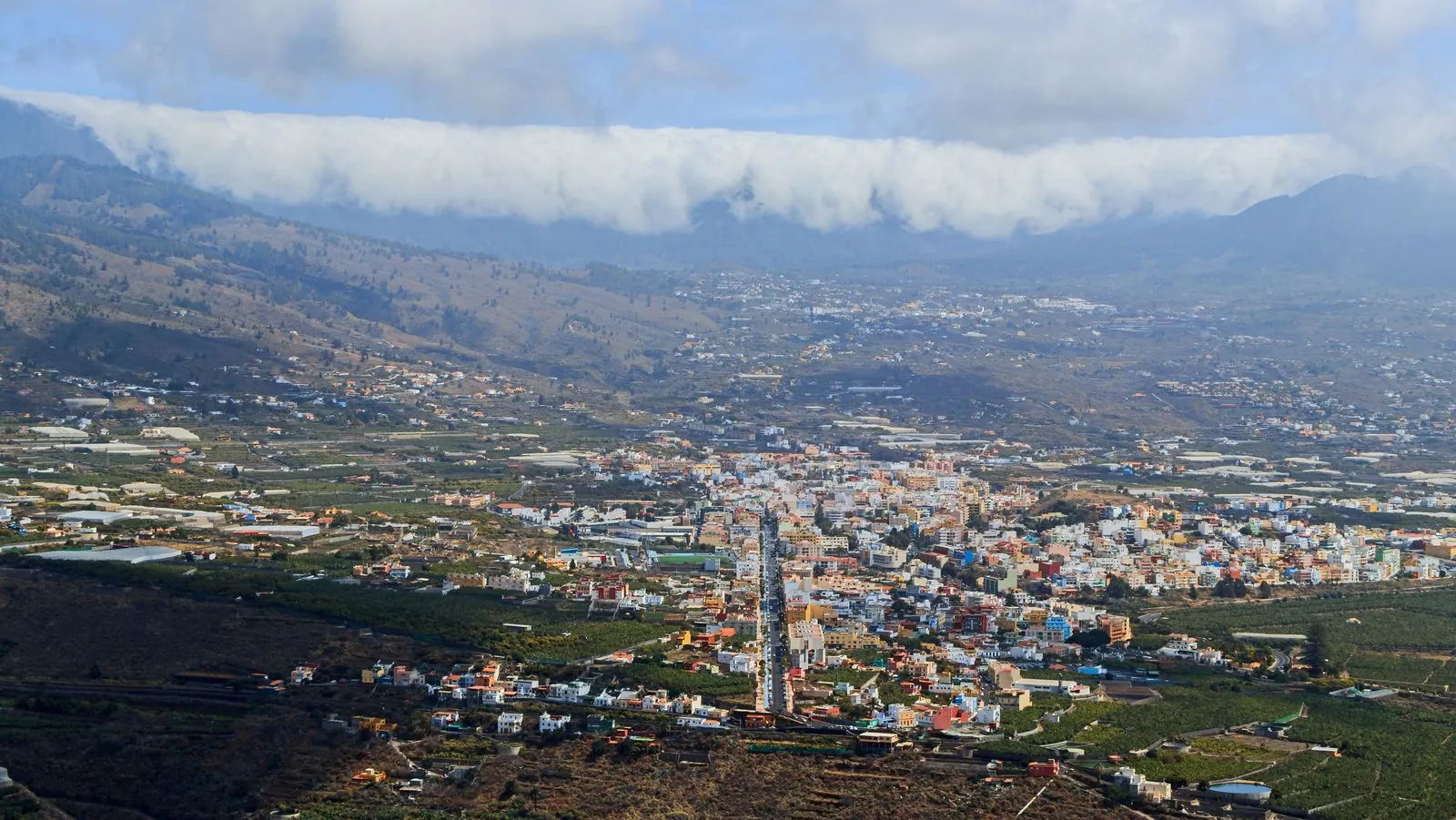 The town of Los Llanos de Aridane in its valley, seen from the Mirador El Time on La Palma
